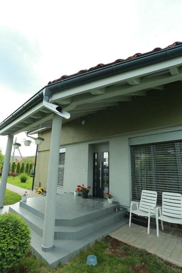 Sentis Uzhhorod Exterior foto
